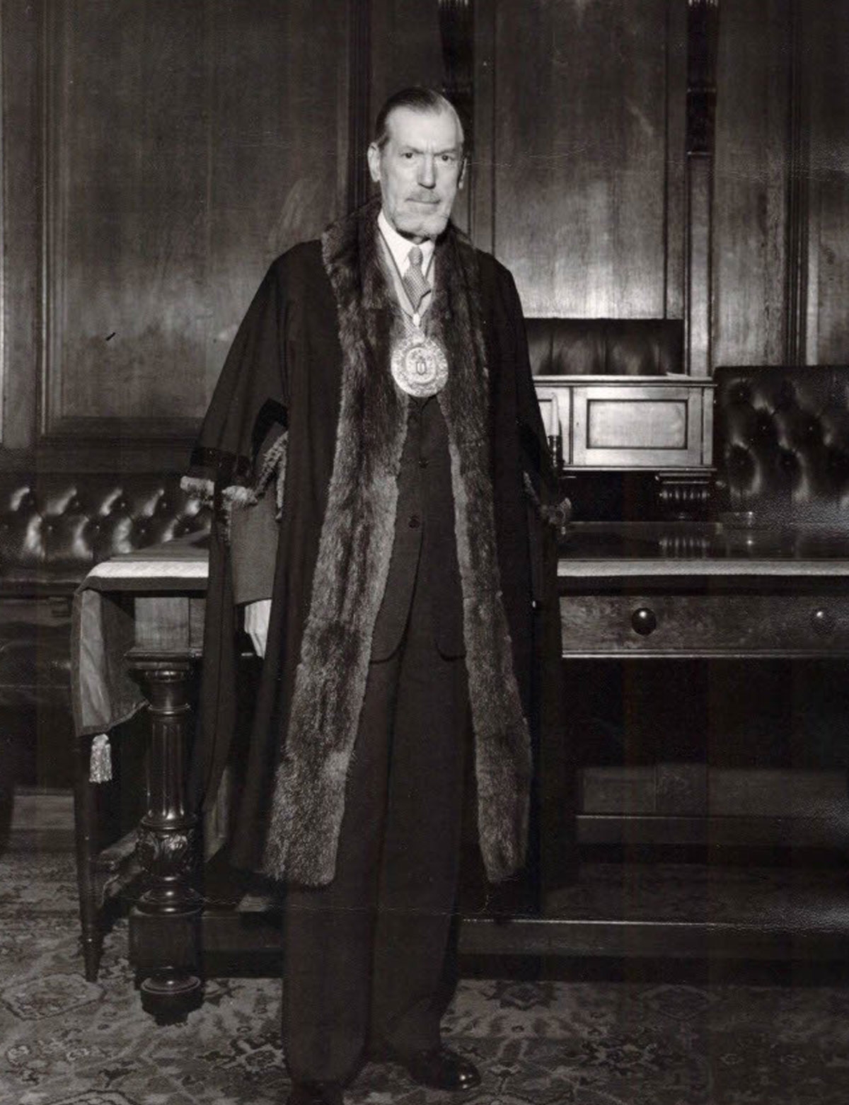 Alfred H Dunhill MC 1955 - 1956