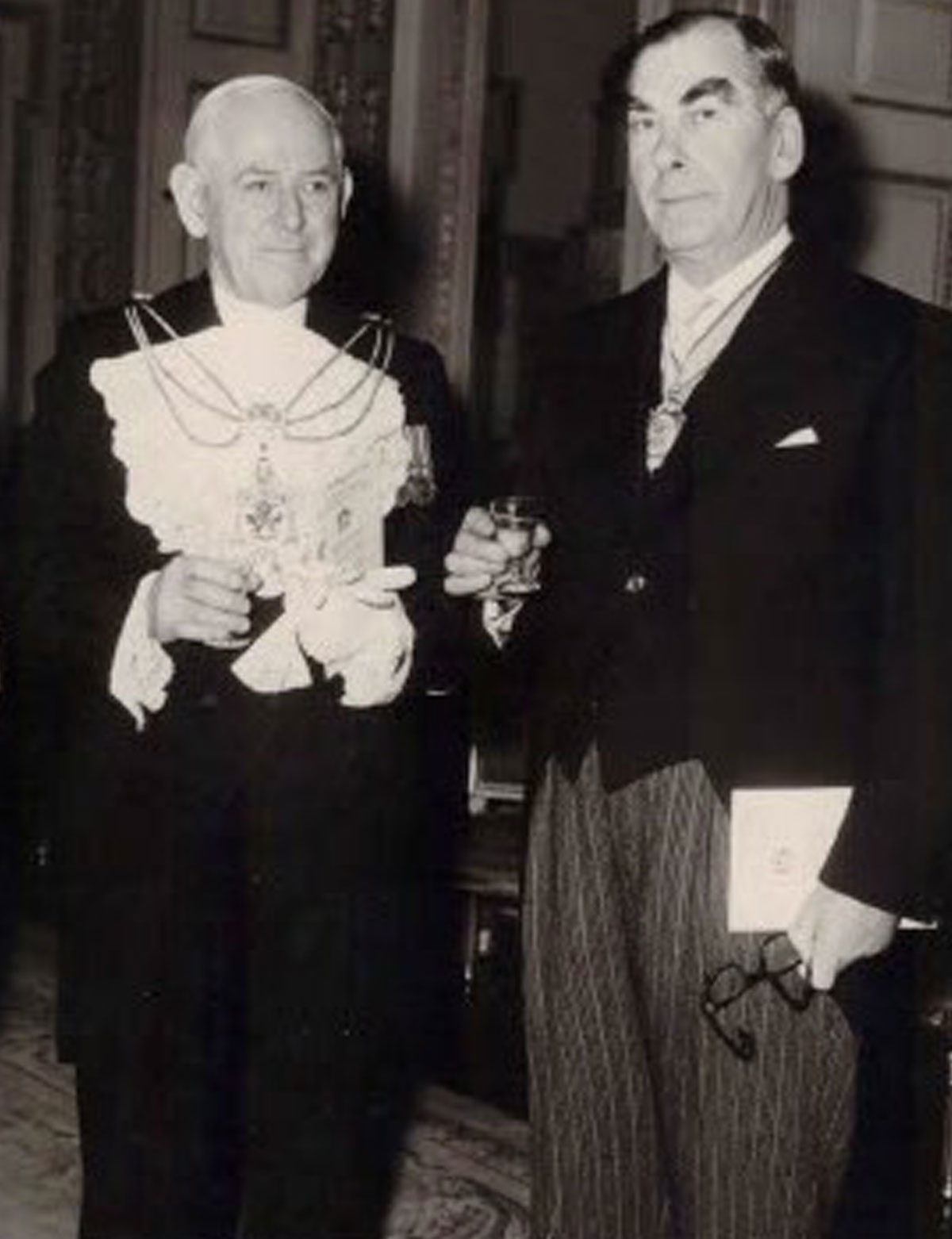 W A Williamson-Barling 1963 - 1964