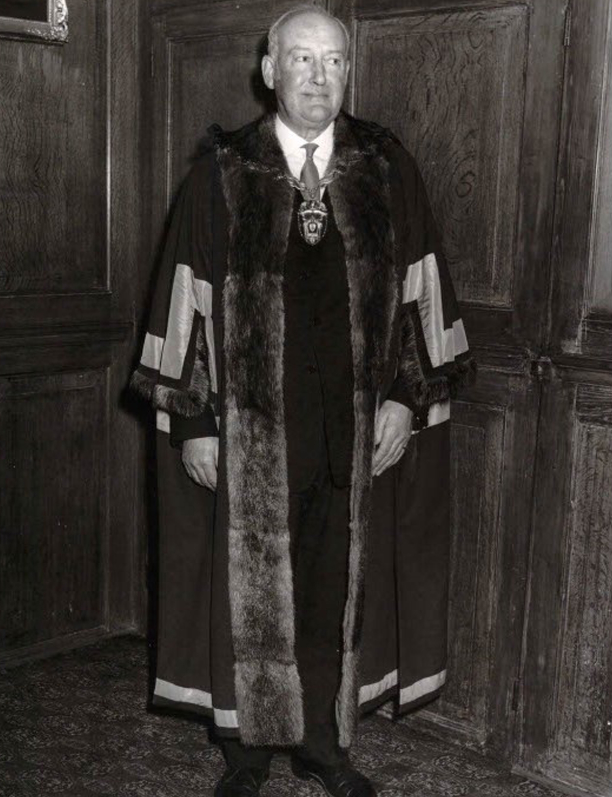 Roy H Bridgman-Evans MC 1966 - 1967