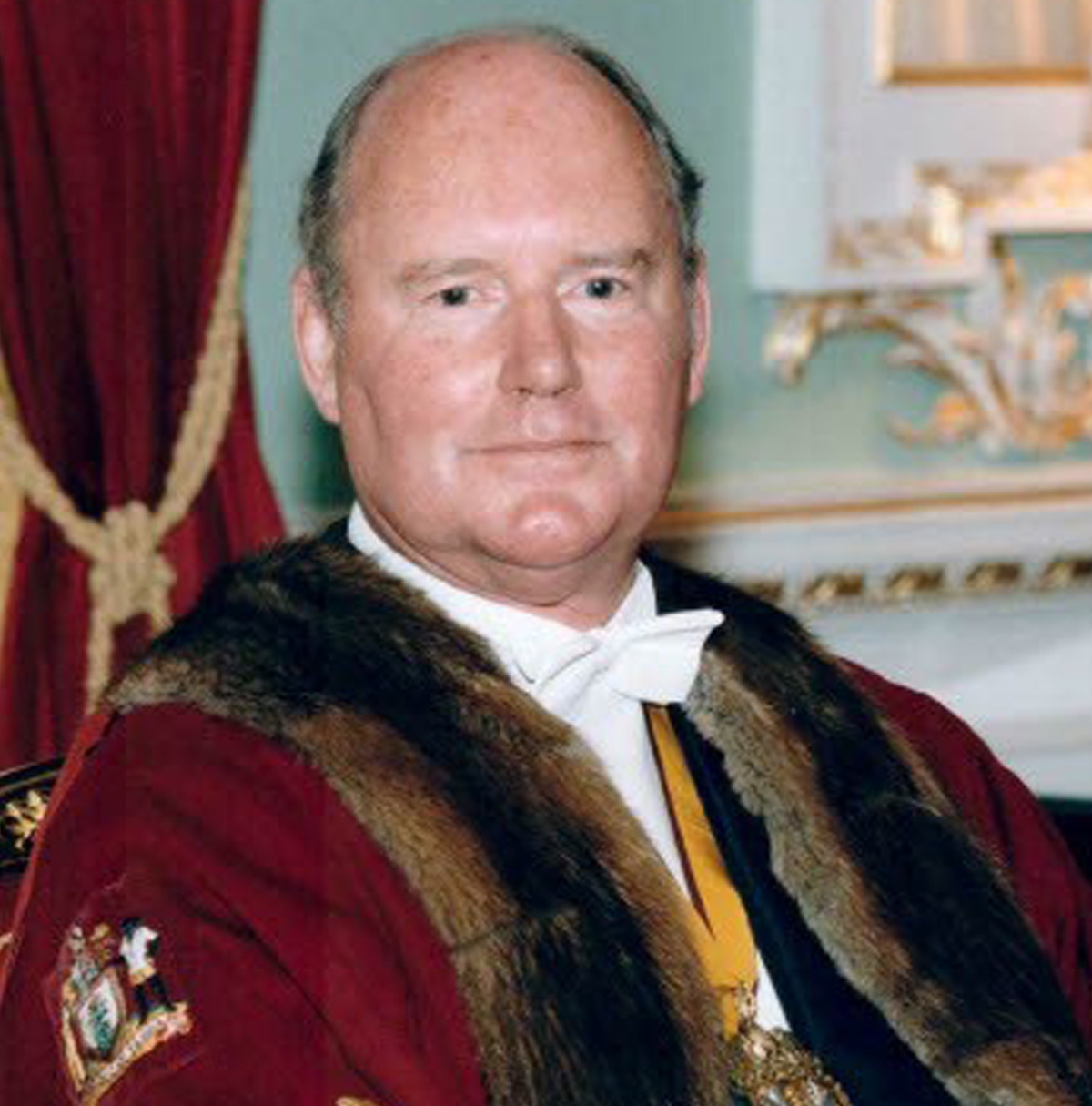 J Alec G Murray 2001 - 2002