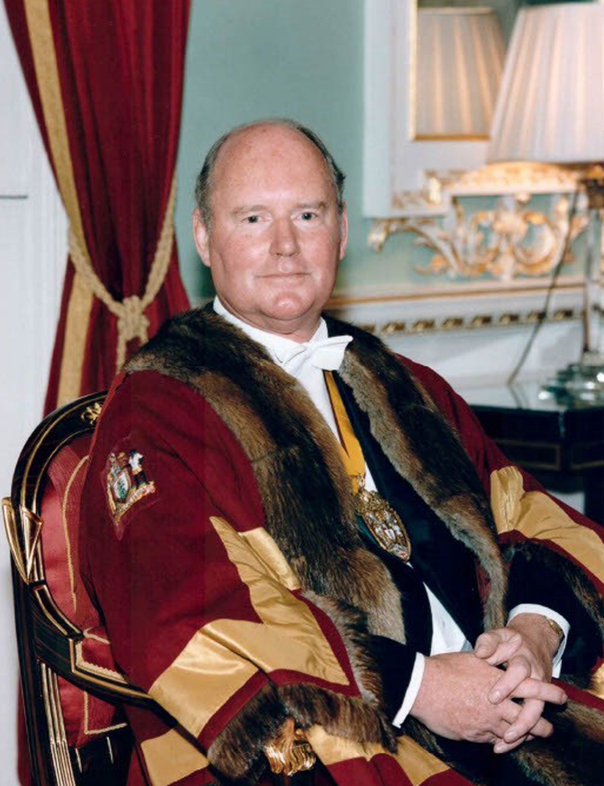 J Alec G Murray 2001 - 2002