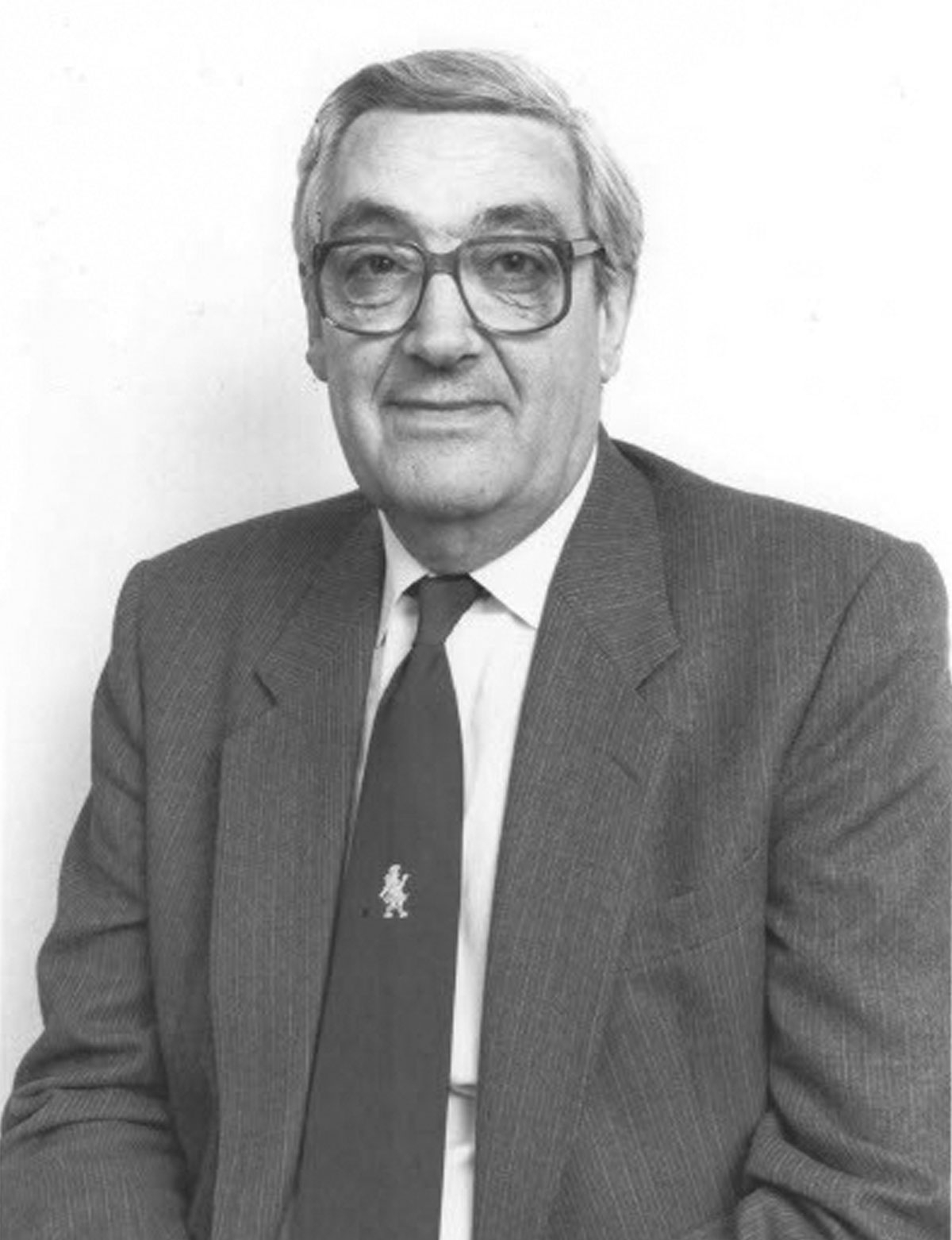 Walter A H Kahn MBE AE 1974 - 1975