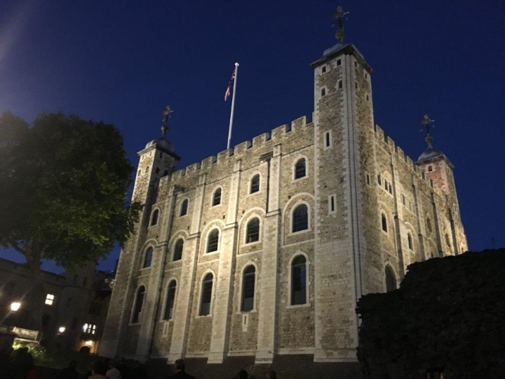 Smoking Club Quarterly Drinks - The Tower of London 