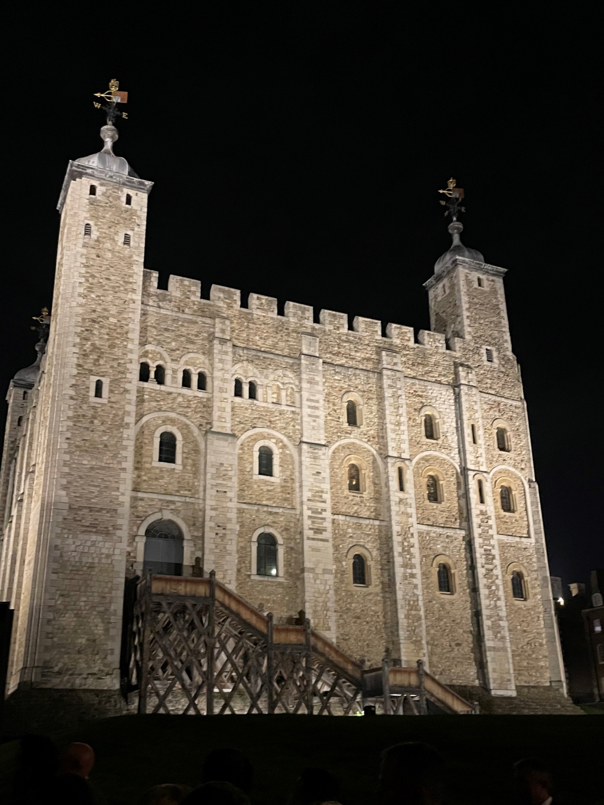 Evening with the London Regiment &ndash; Tower of London 
