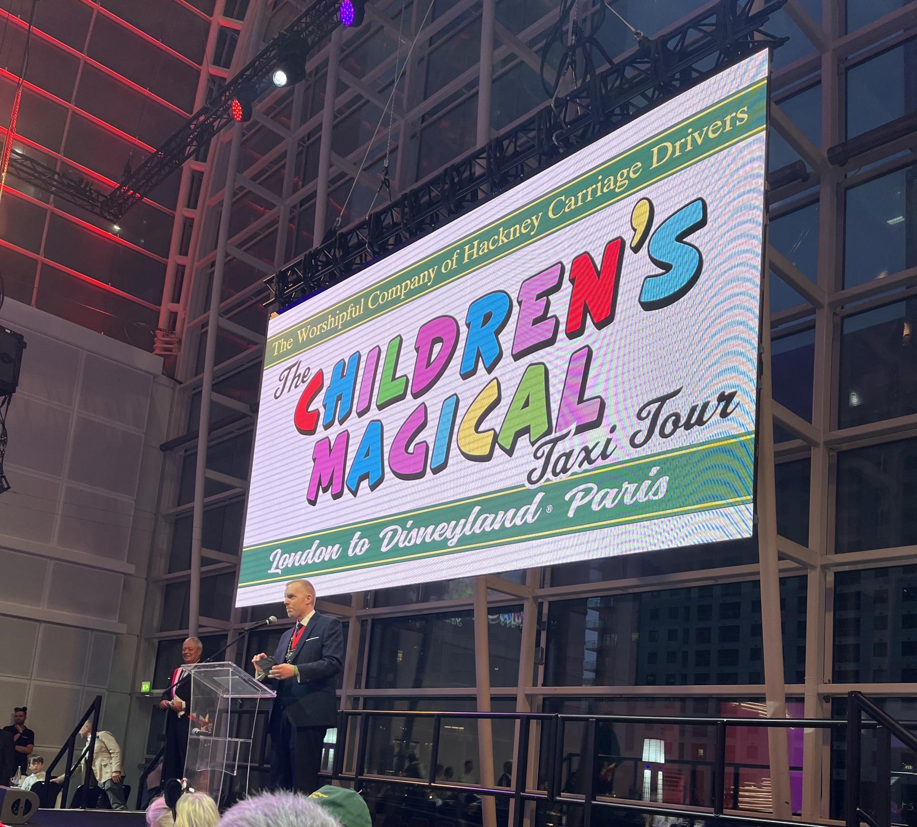 Magical Taxi tour Big Breakfast Canary Wharf