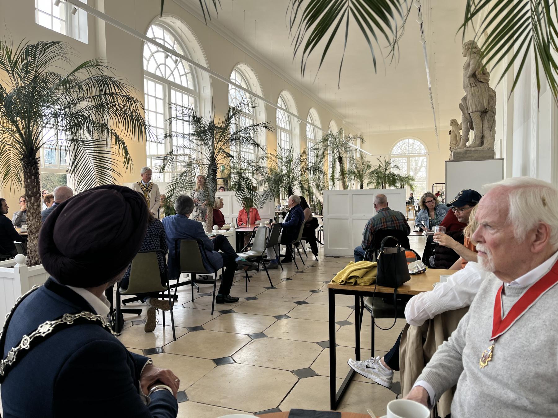 Tour of Kew Gardens Richmond