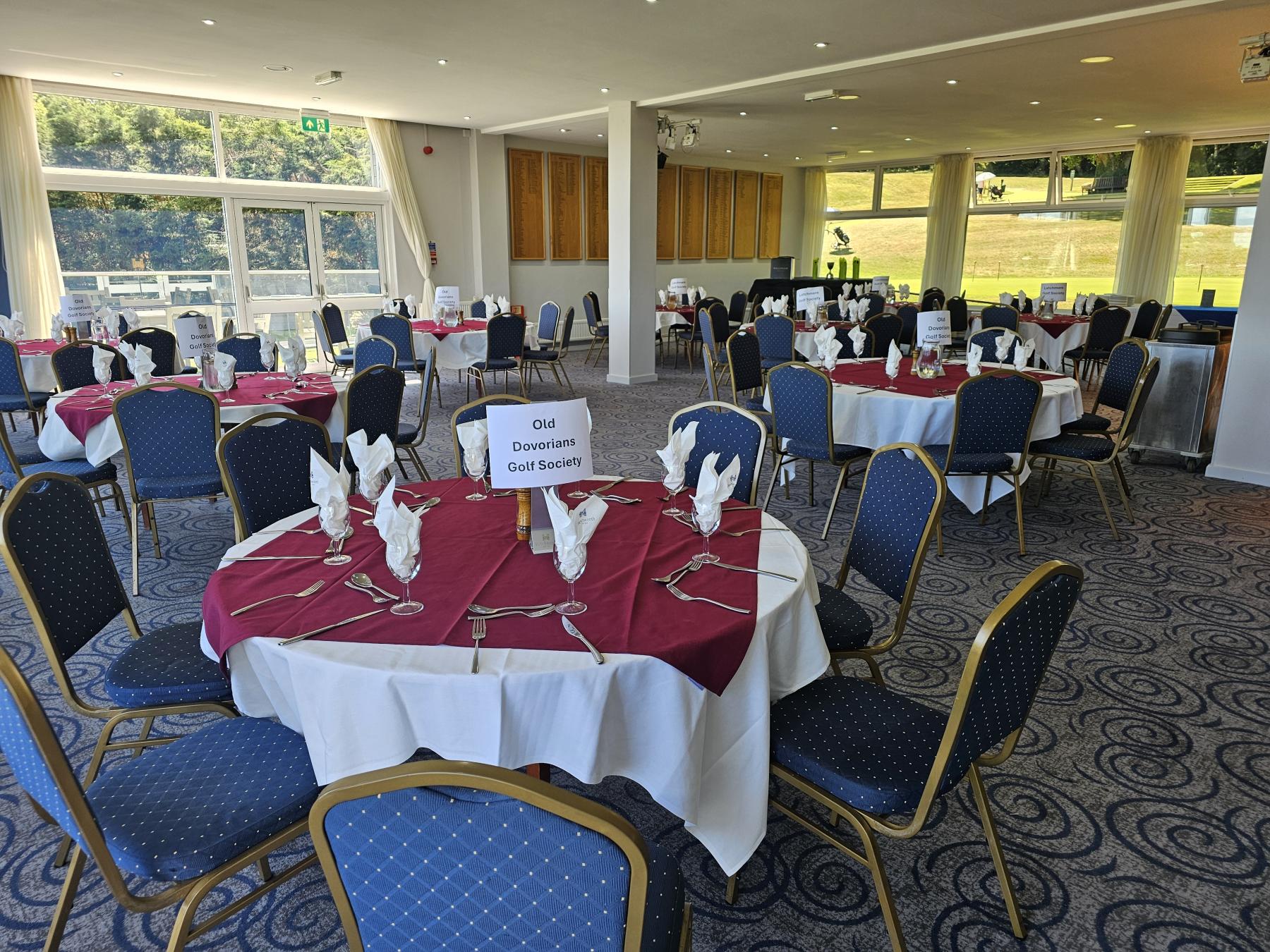 Dining Room ready for lunch Betchworth Park GC, Dorking