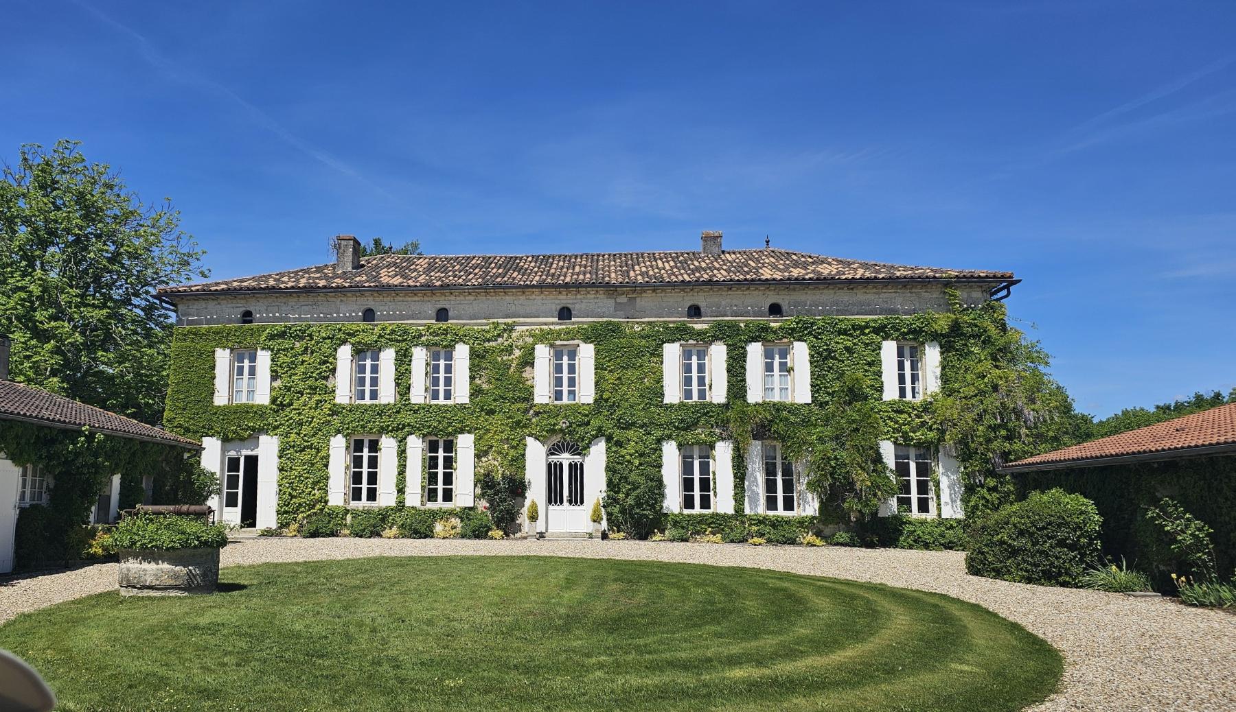 Chateau Meaume in April 2026 Lunch with Liveryman Mark Johnson-Hill