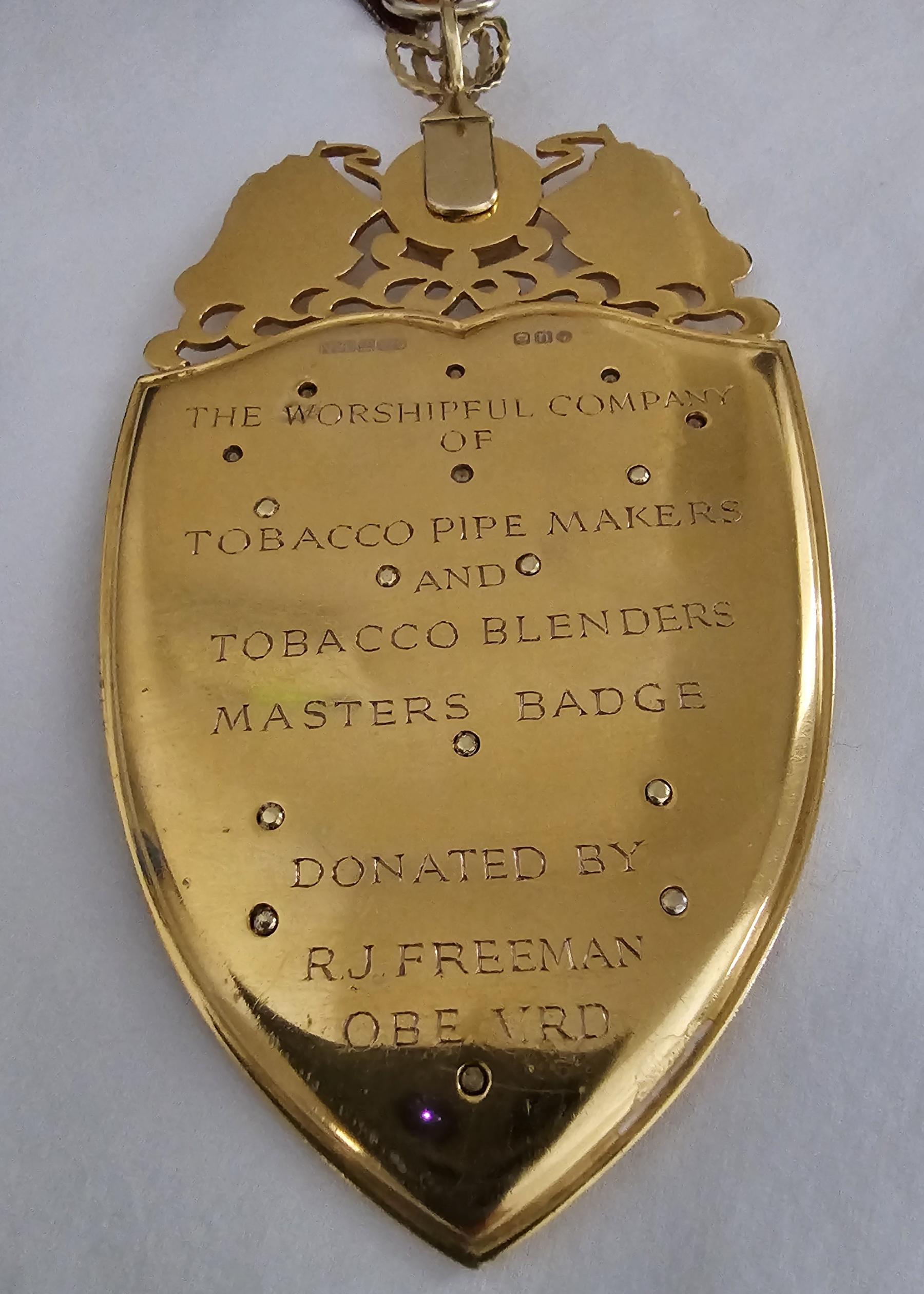 Master's badge reverse Chartered Accountants' Hall, Moorgate Place