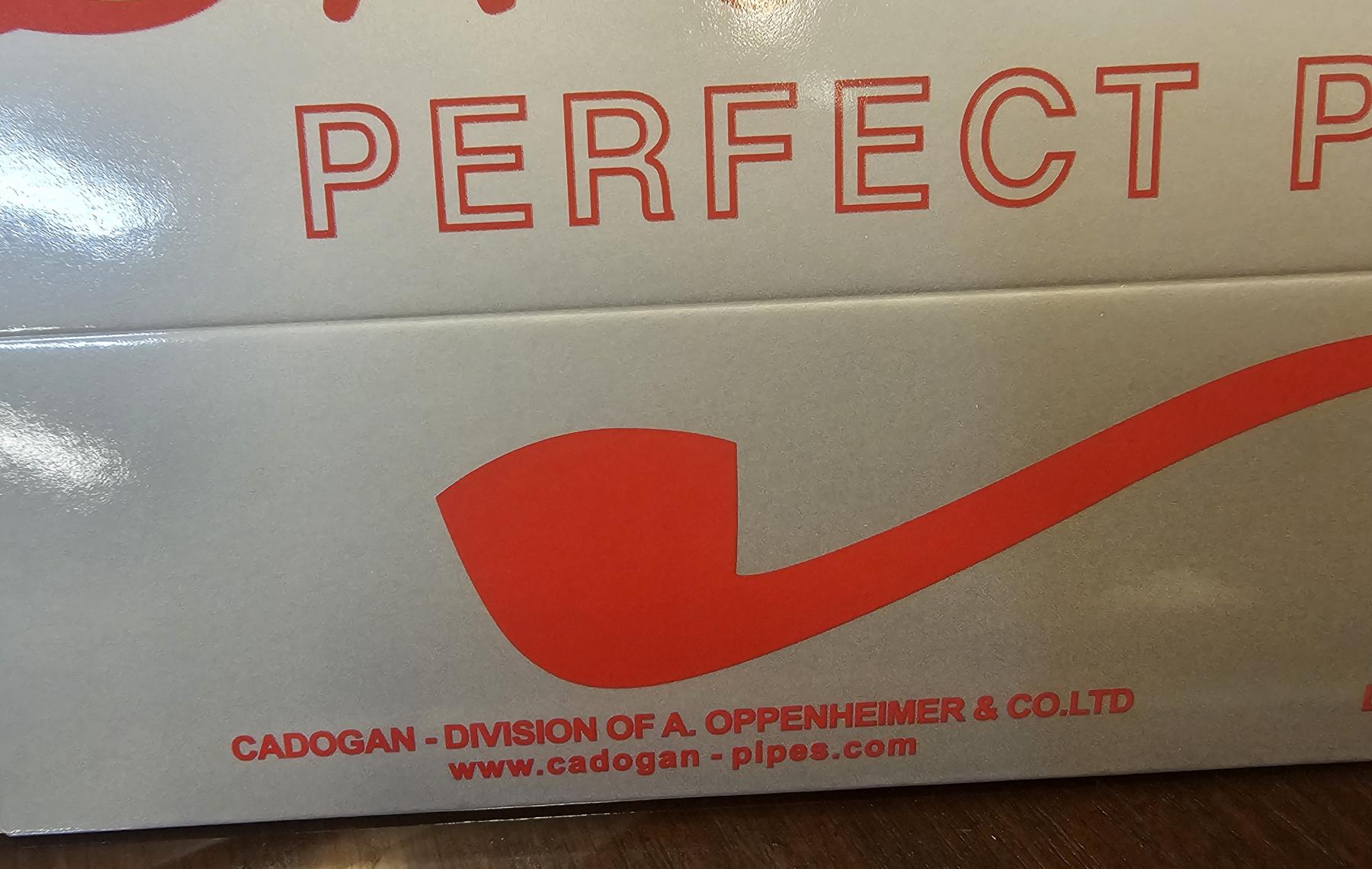 Perfect Pipes by Cadogan Pipes (A Oppenheimer) The Livery in Dickens-land