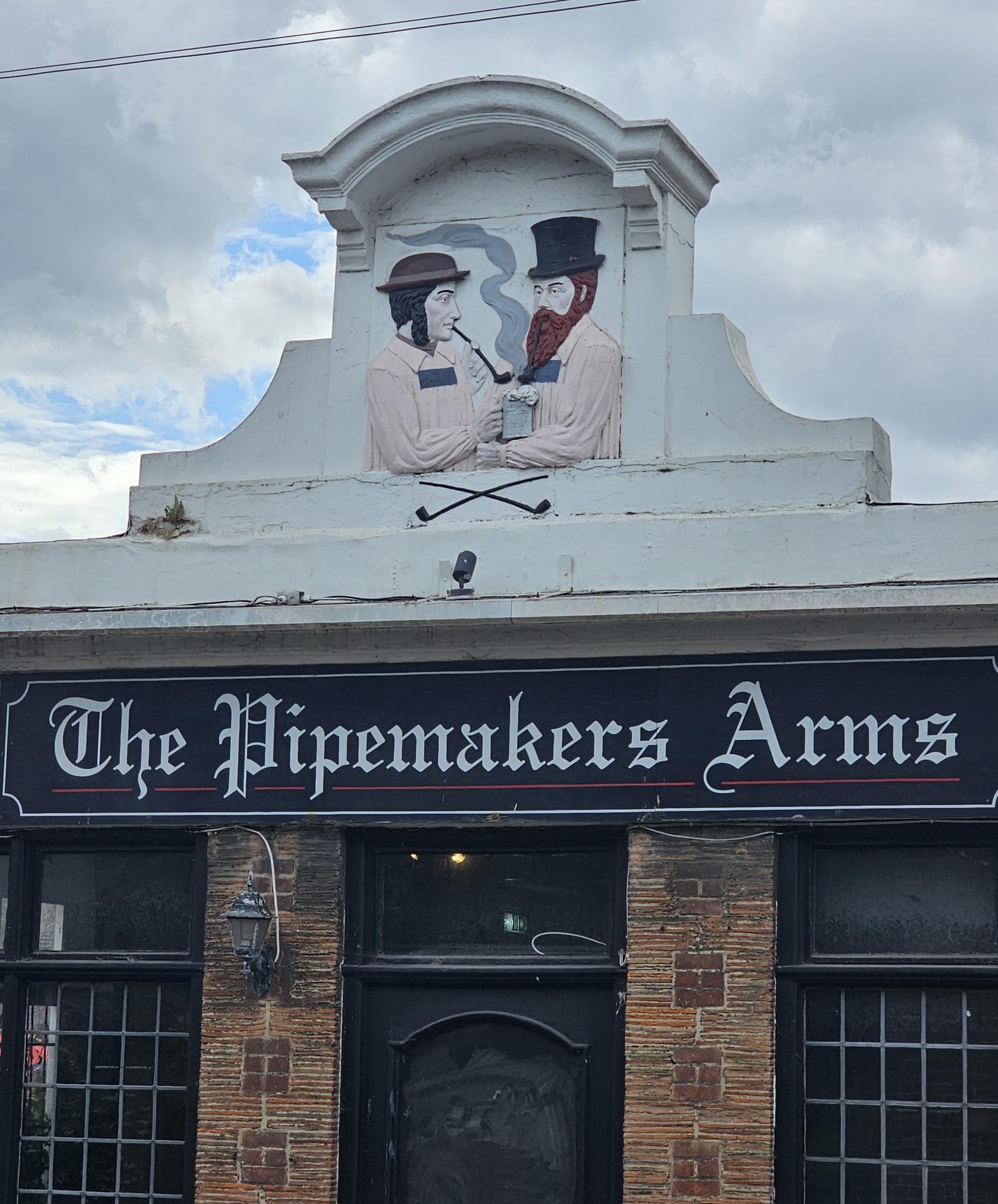 From Clay Pipes to the Pipemakers’ Arms: A Day at Bodiam and Rye East Sussex