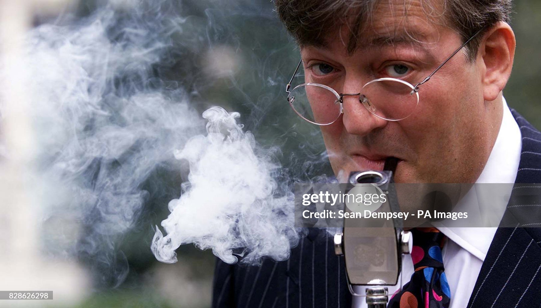 Stephen Fry, Pipesmoker of the Year 2004 (Getty Images) Savoy and Landmark Hotels, and Lord's