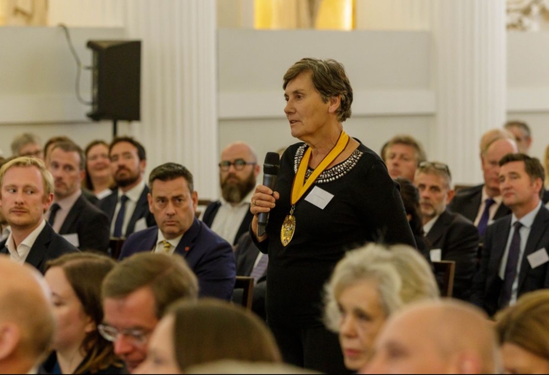 Asking a question ... Egyptian Room, Mansion House