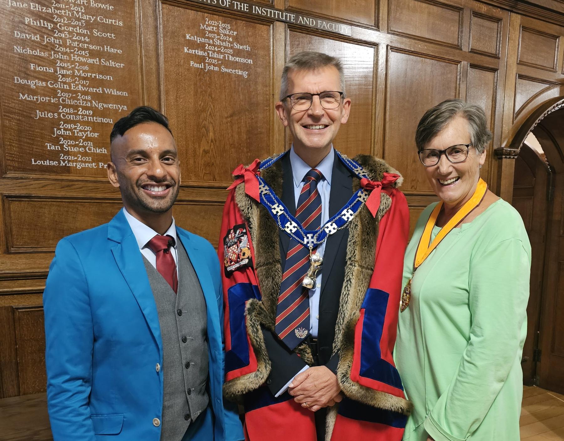 Bobby Seagull, Master Actuary and Master Pipe Maker Staple Inn Hall, High Holborn