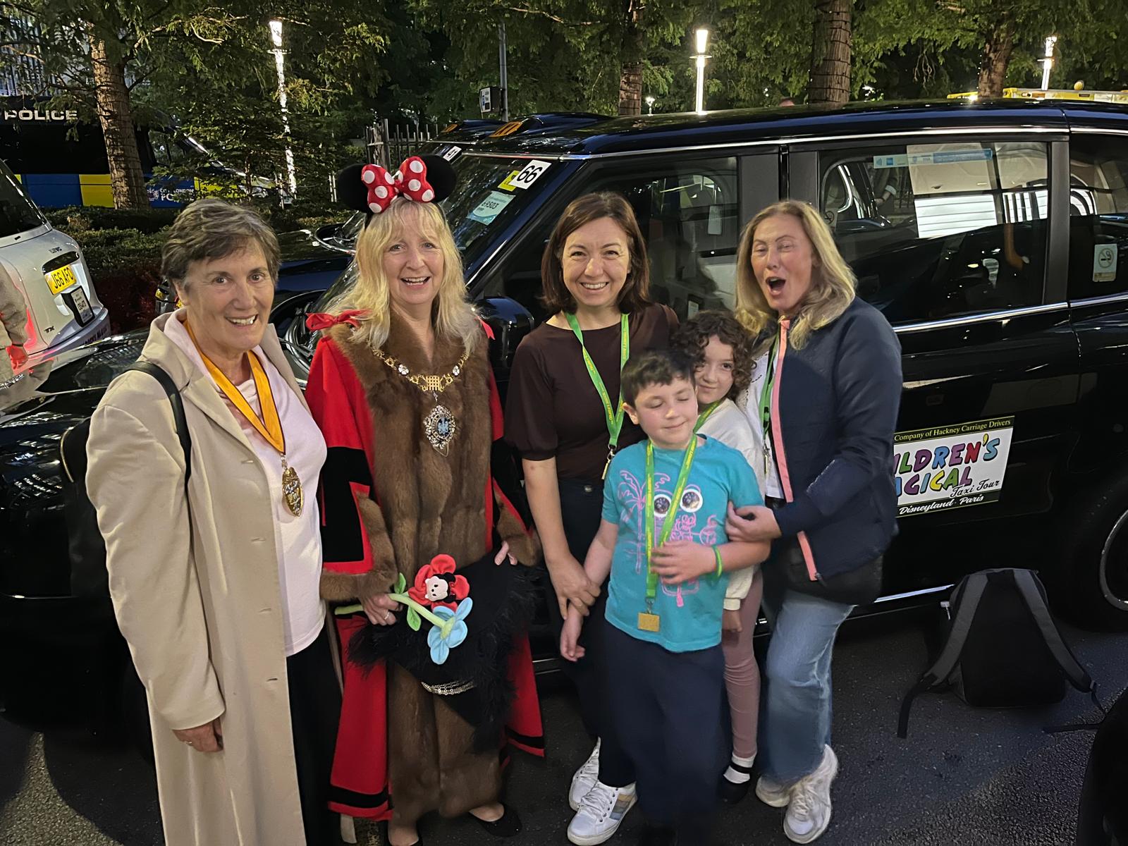 Magical Taxi Tour to Disneyland Paris with the WCO Hackney Carriage Drivers The Pelligon, Canary Wharf