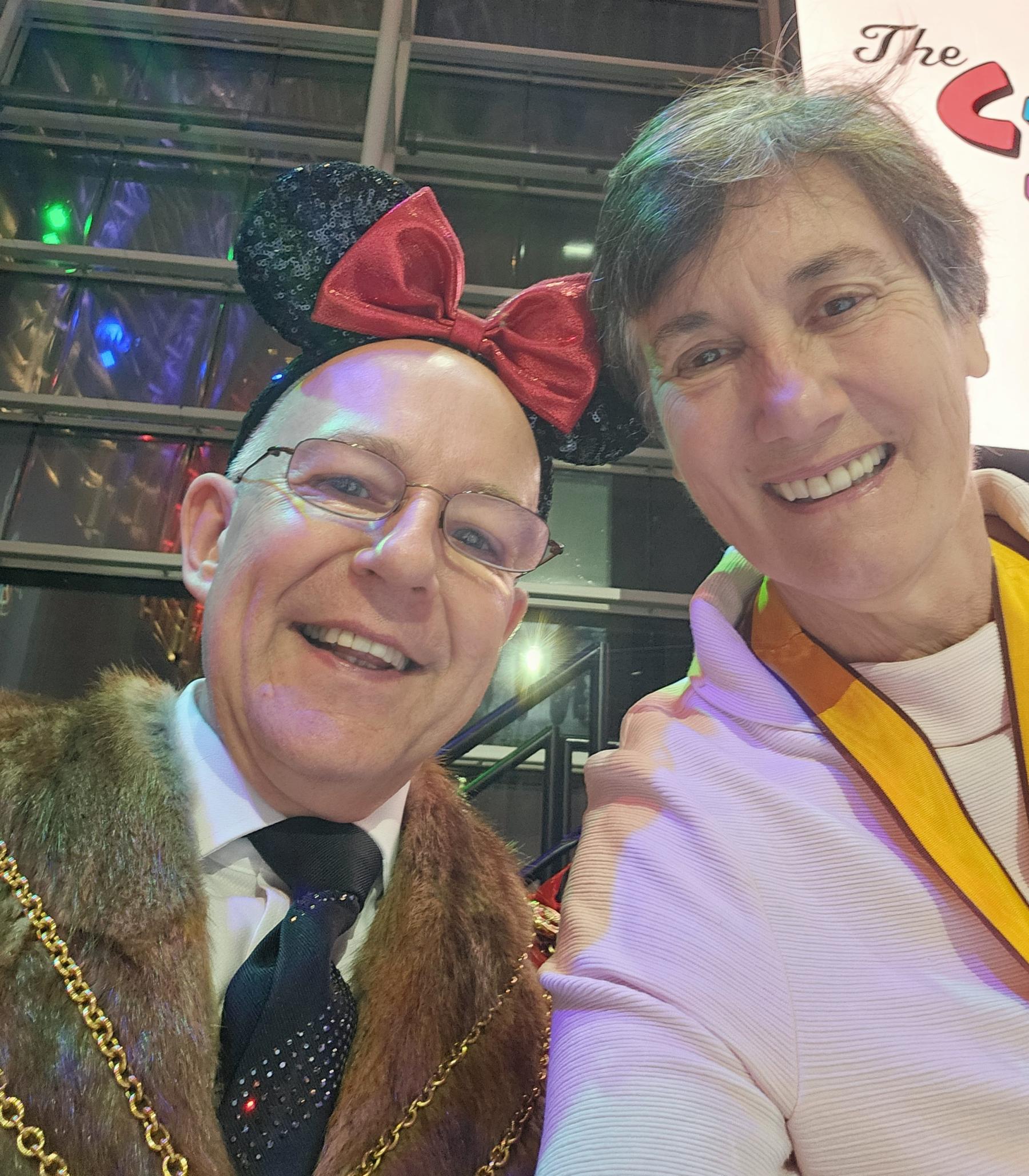 Magical Taxi Tour to Disneyland Paris with the WCO Hackney Carriage Drivers The Pelligon, Canary Wharf