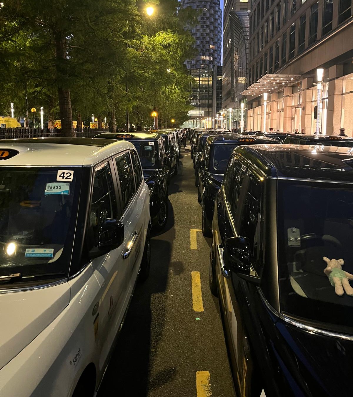 Magical Taxi Tour to Disneyland Paris with the WCO Hackney Carriage Drivers The Pelligon, Canary Wharf