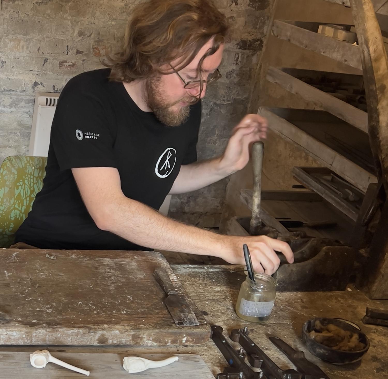 IRONBRIDGE GORGE MUSEUM TRUST  - Home page gallery -  The Worshipful Company of Tobacco Pipe Makers and Tobacco Blenders