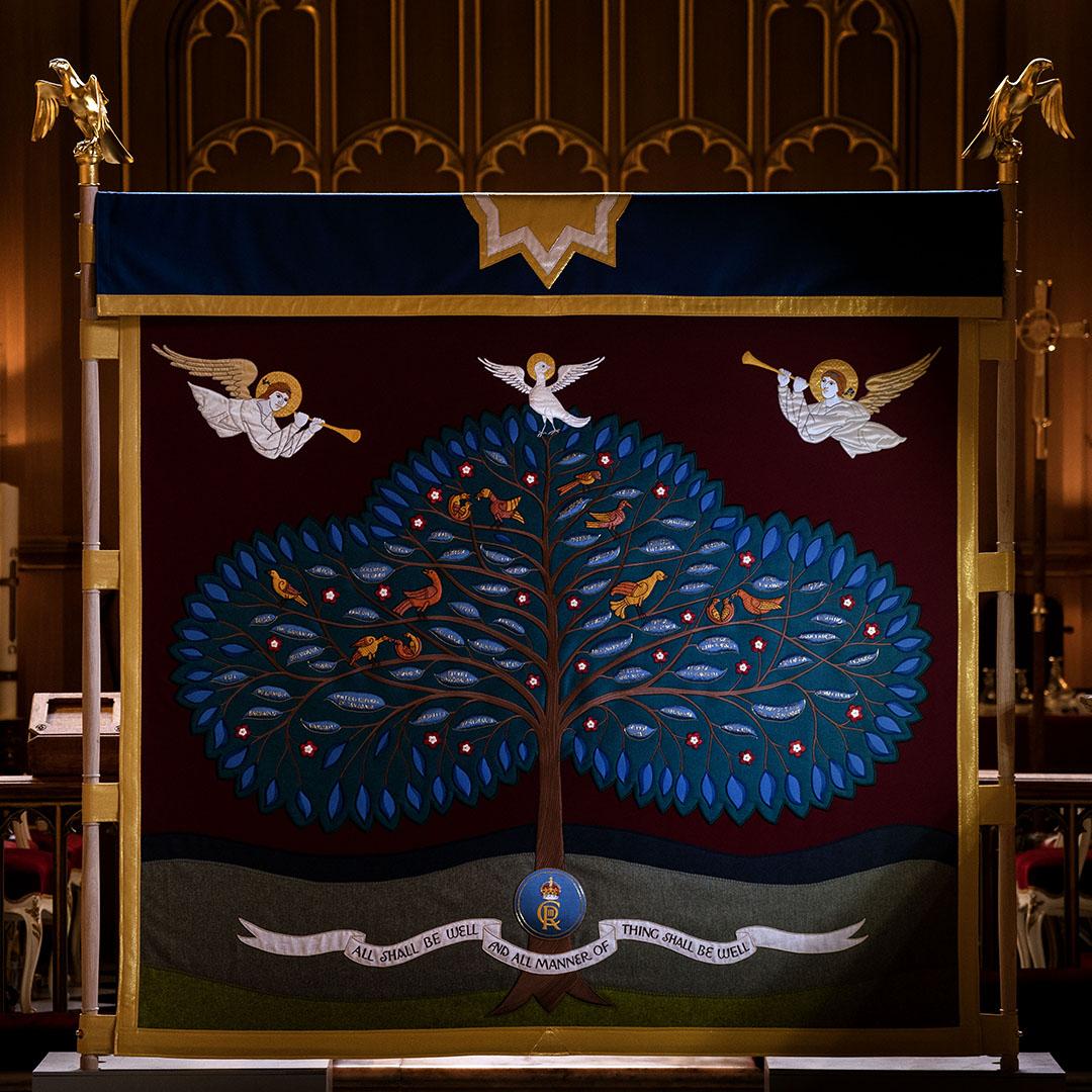 THE ANOINTING SCREEN  - Our Treasures page gallery -  The Worshipful Company of Tobacco Pipe Makers and Tobacco Blenders