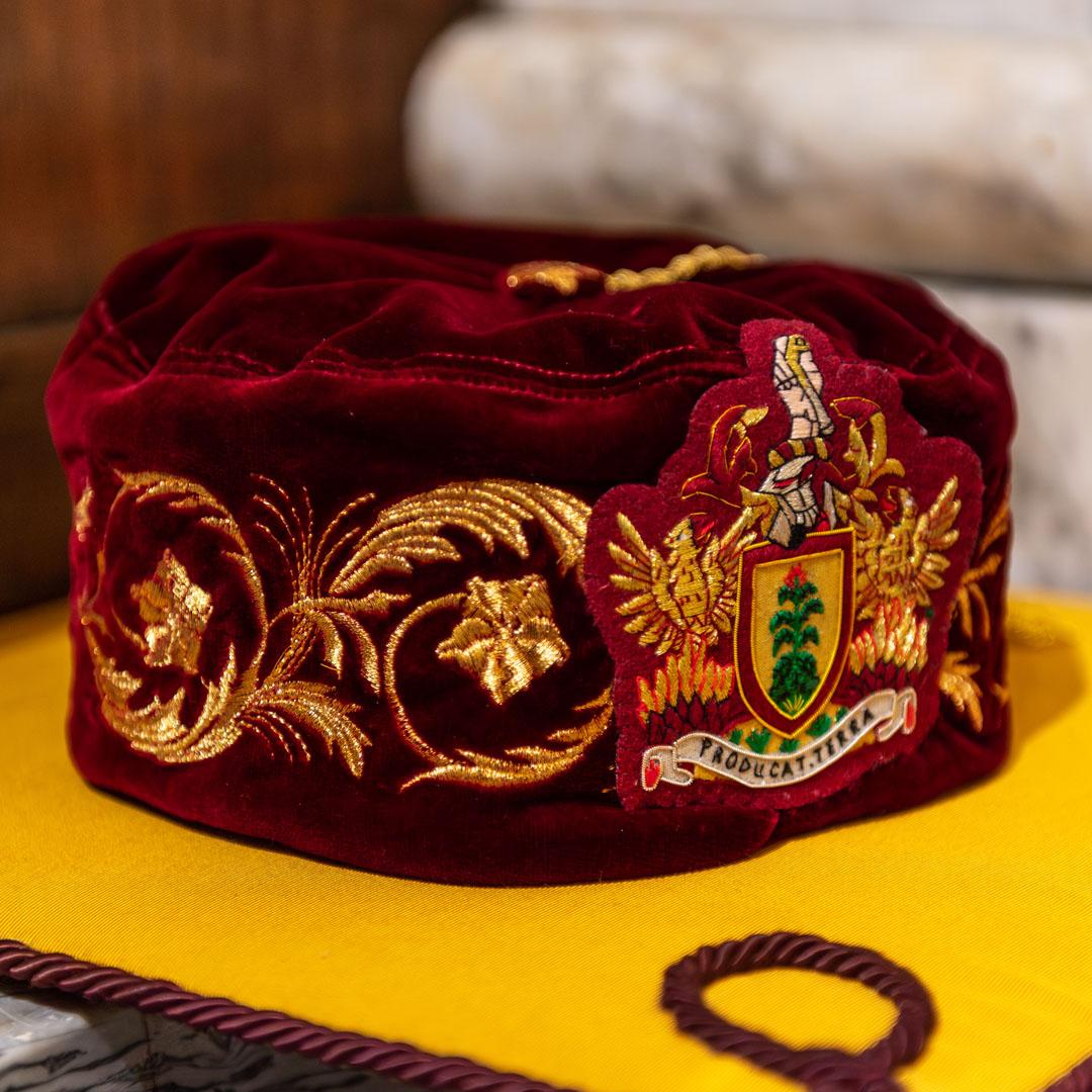 SMOKING CAP ON DISPLAY  - Smoking Cap and Stand page gallery -  The Worshipful Company of Tobacco Pipe Makers and Tobacco Blenders